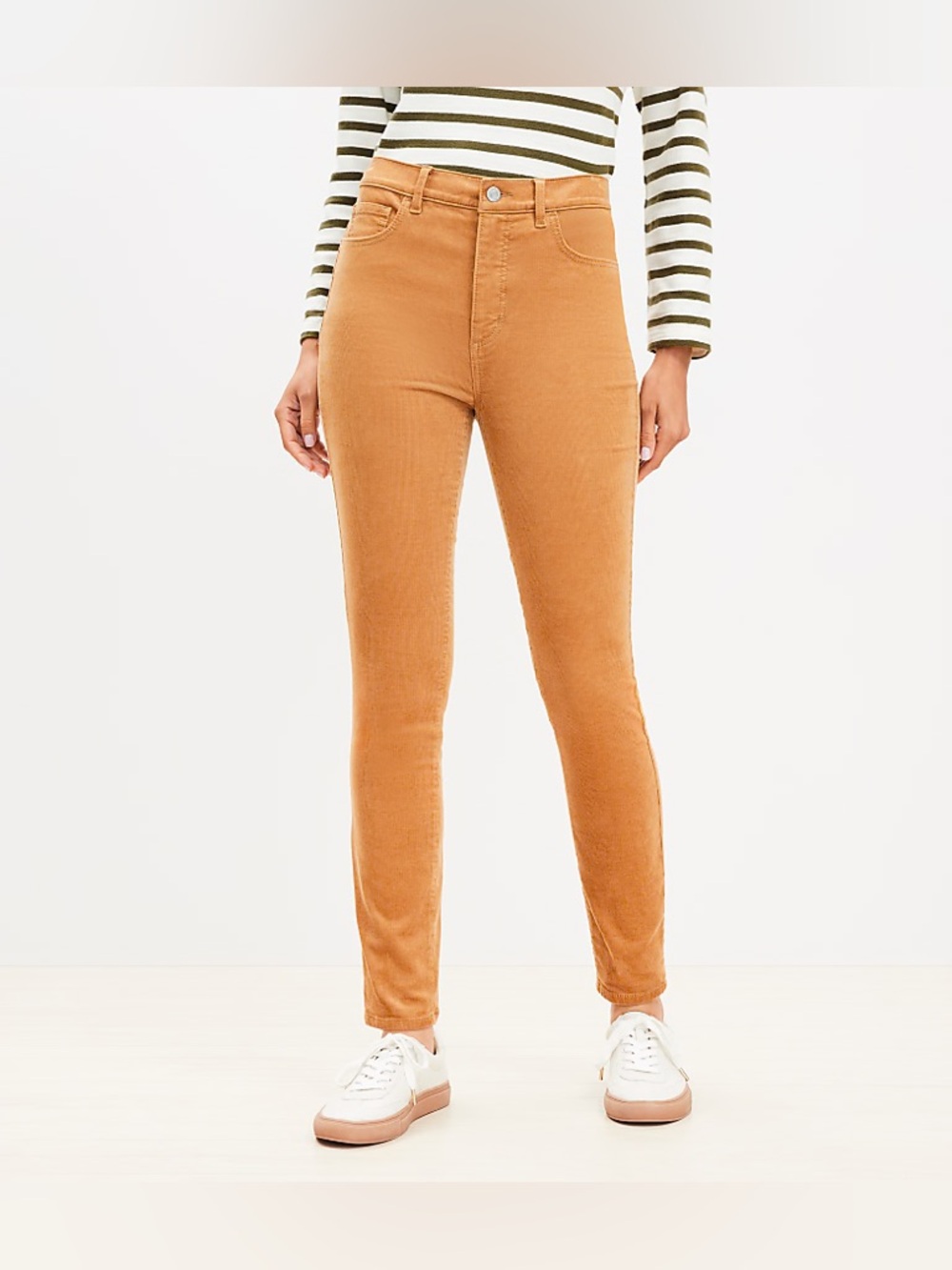 Like New LOFT Camel Tan Skinny Corduroys, Size 28/6 - Picture 2 of 9